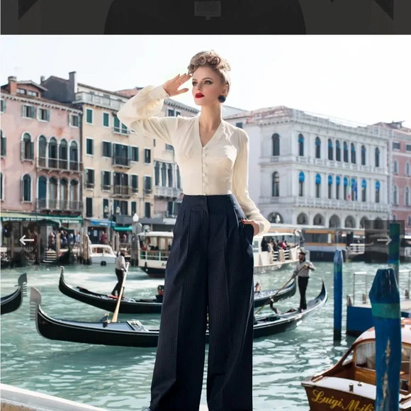 the seamstress of bloomsbury JAY BLOUSE IN CREAM - Picture 1 of 7